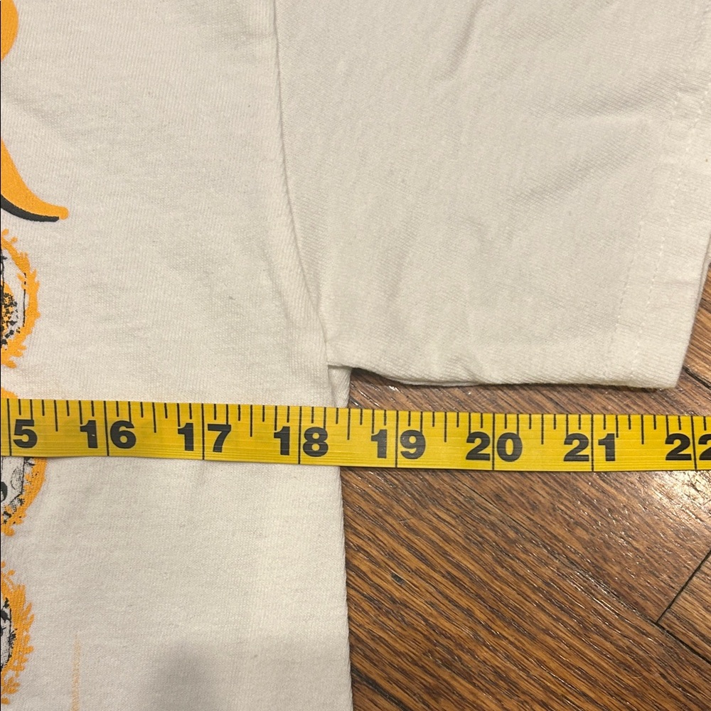 “Midsommar” A24 White Unisex Graphic T-Shirt - NWOT, Medium - Picture 7 of 9